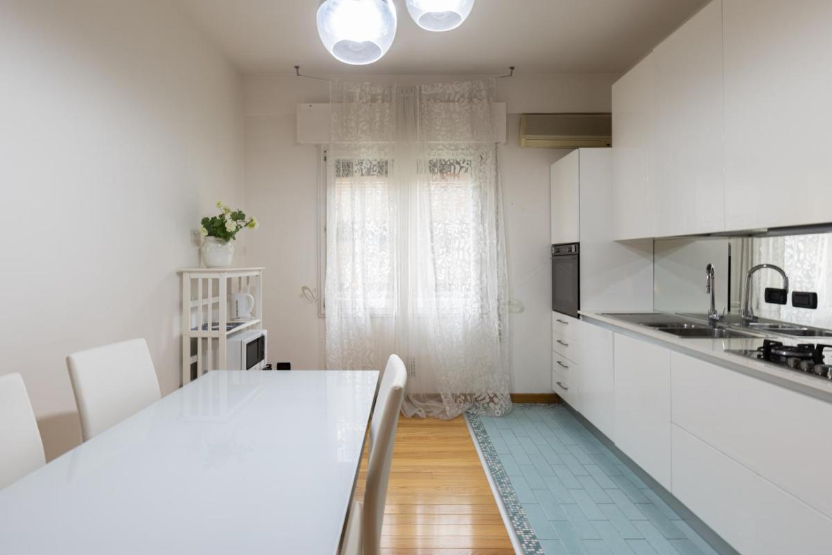 Cesare, Bologna by Short Holidays - Housity