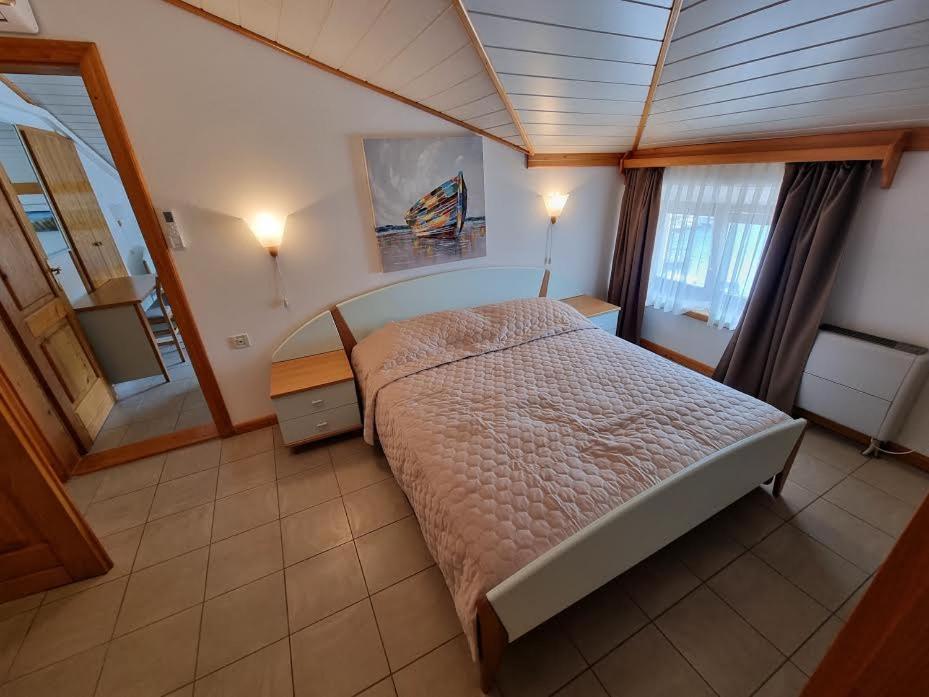 Villa Riva - Housity