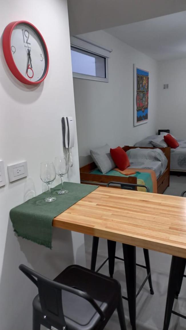 Depto 7 y 57 - excelente ubicación - hermoso! - Housity