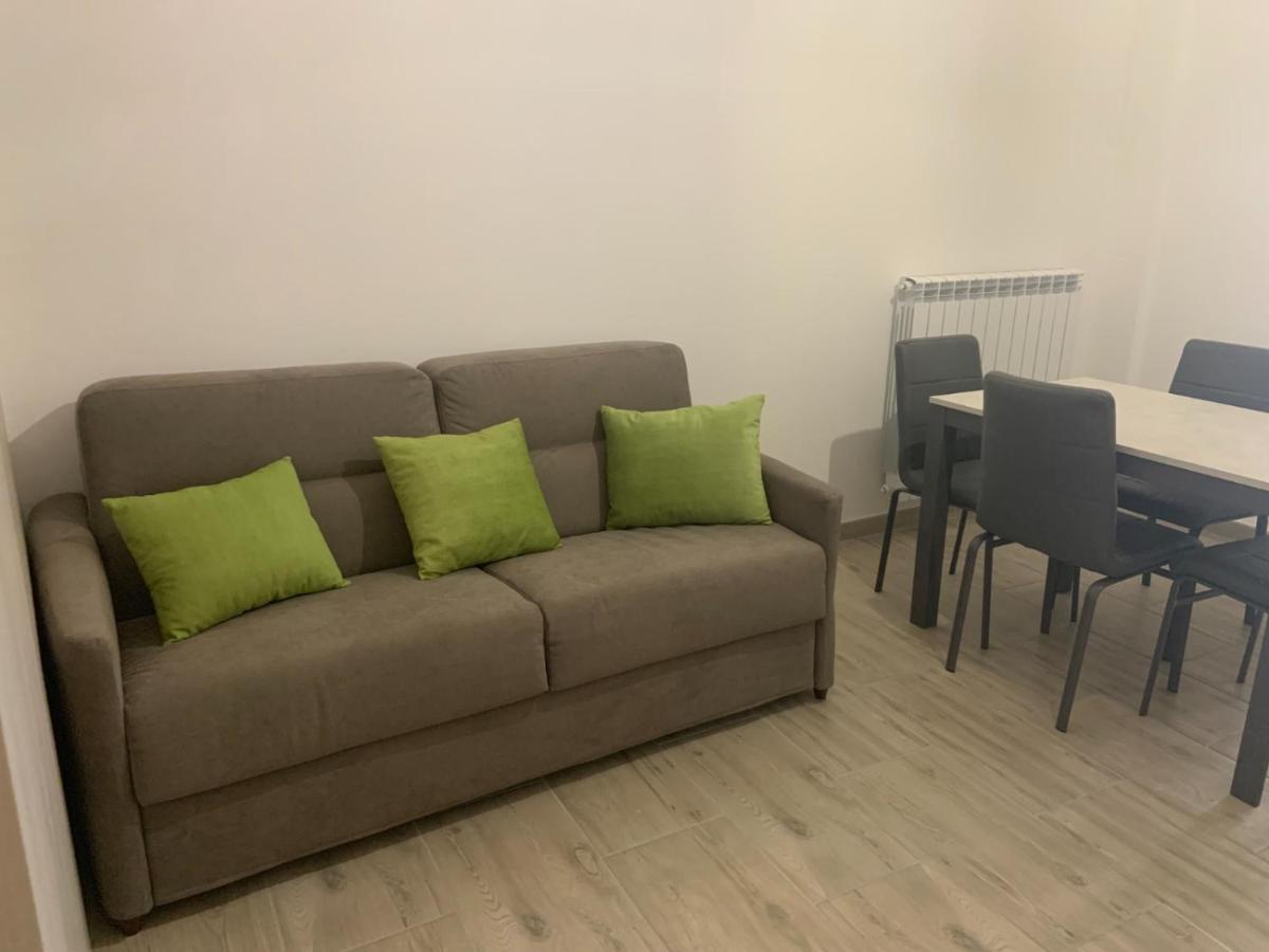 Elena Casa Vacanze 1 - Housity