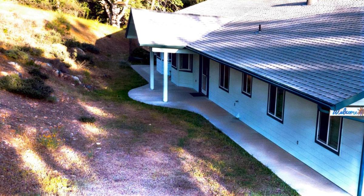 Engvadonia Yosemite B and B - Housity