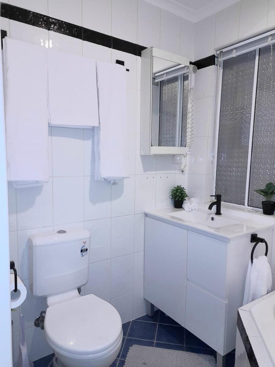 Centrally located Apt 22 - Smugglers Inn - Housity