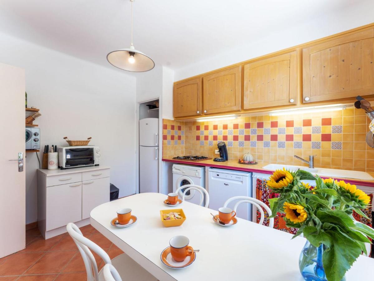 Holiday Home Les Ecureuils by Interhome - Housity