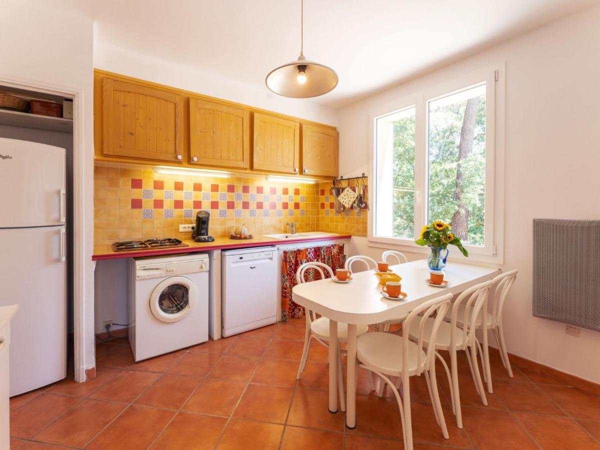 Holiday Home Les Ecureuils by Interhome - Housity
