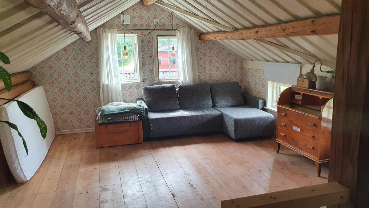 Boende på gård i Kolmårdens skogar - Housity