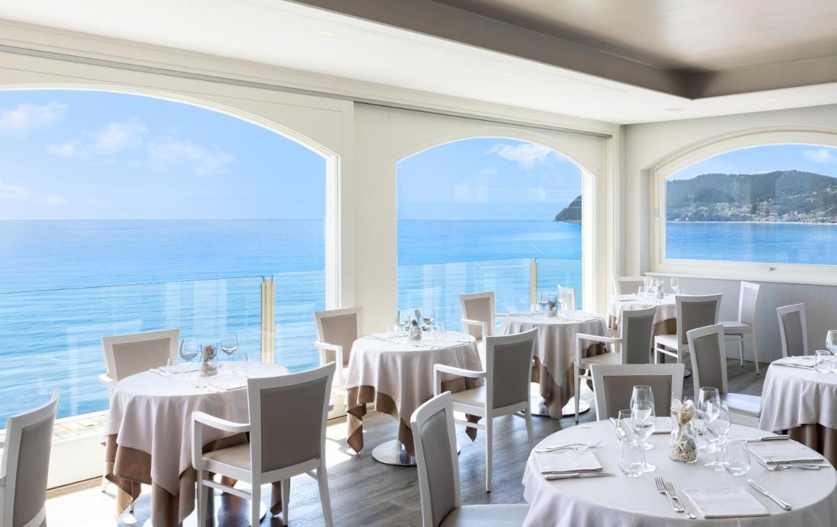Grand Hotel Spiaggia - Housity