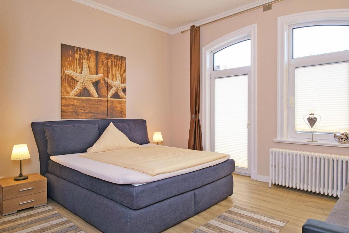 Hotel-Restaurant Holsteiner Hof - Housity