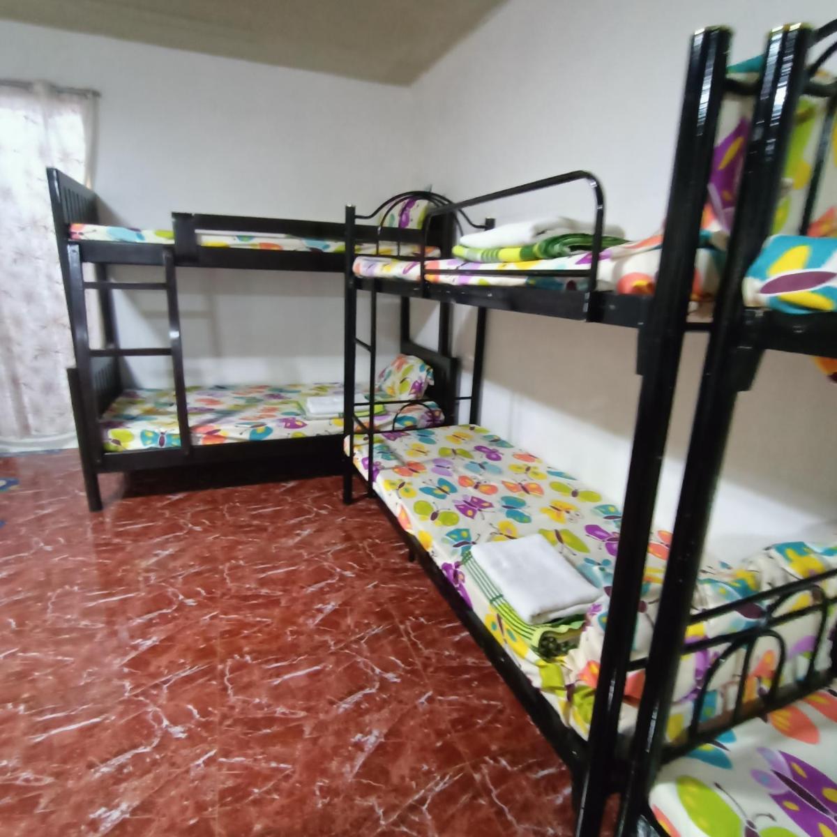 Dahilayan Pension House and Dormitory - Housity