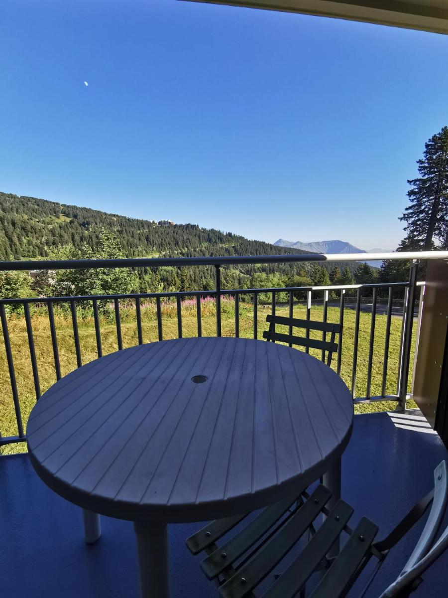 Studio Carina, terrasse sud, réduction matériel ski - Housity