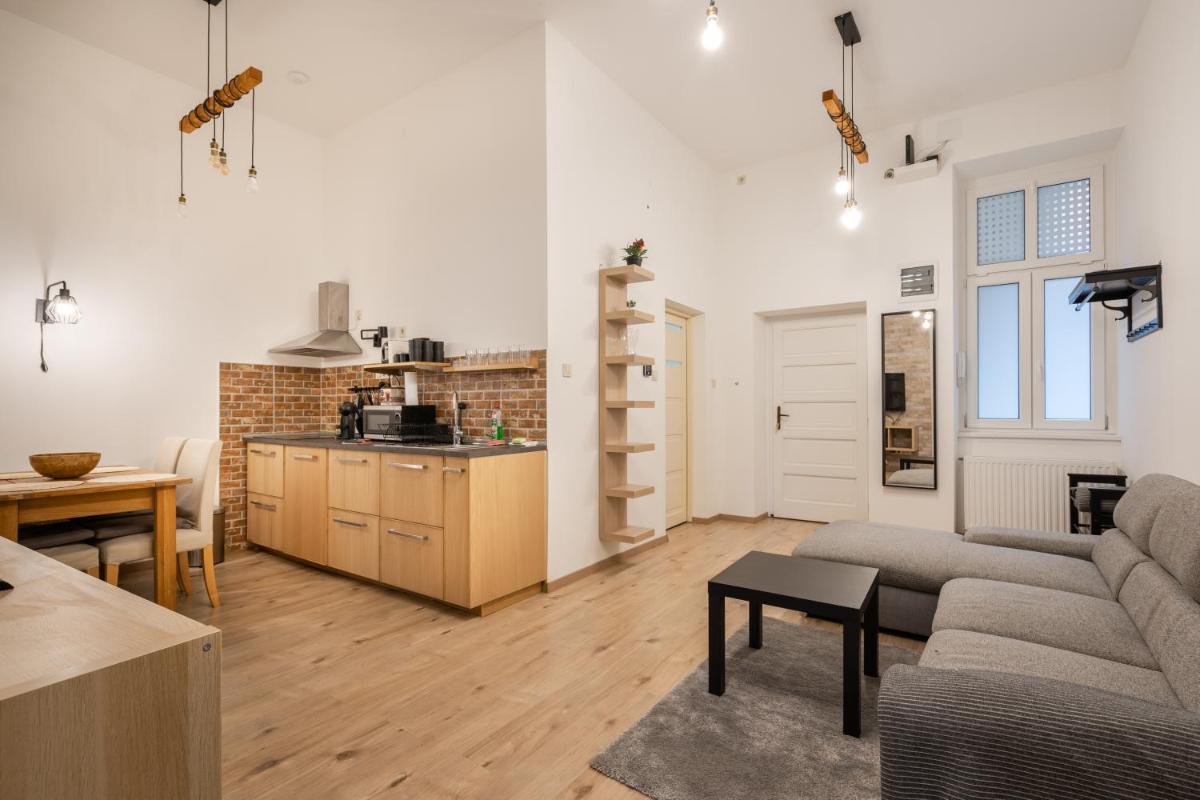 Peachy Homes Apartment - Housity