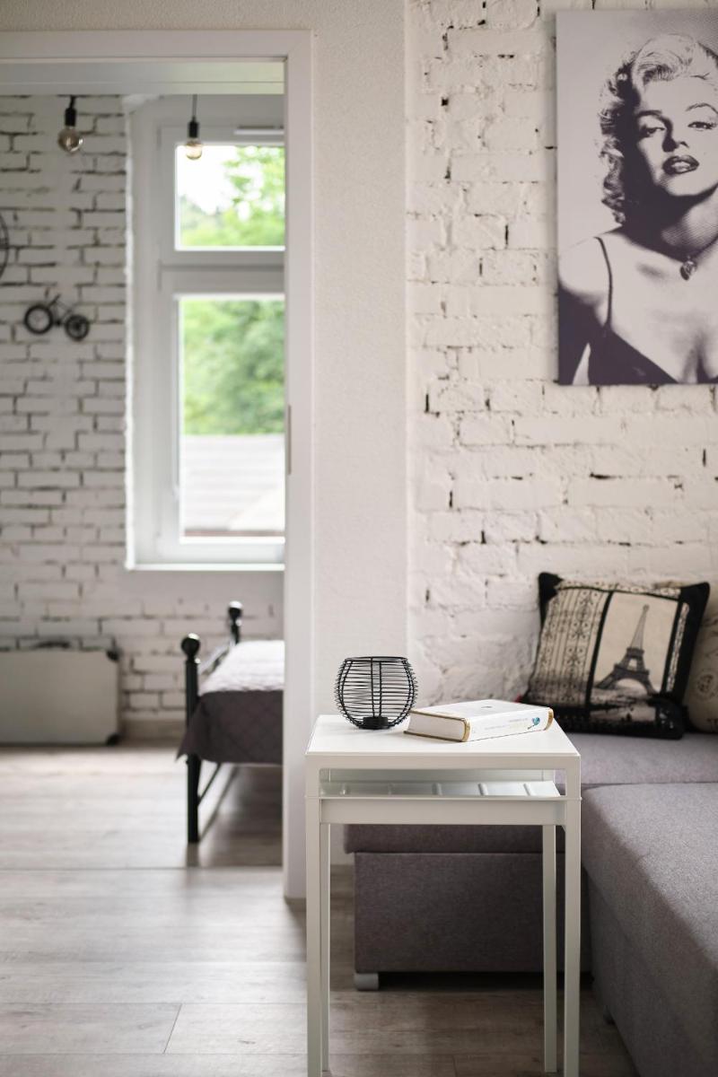 Loft Apartment Grzmiąca - Housity