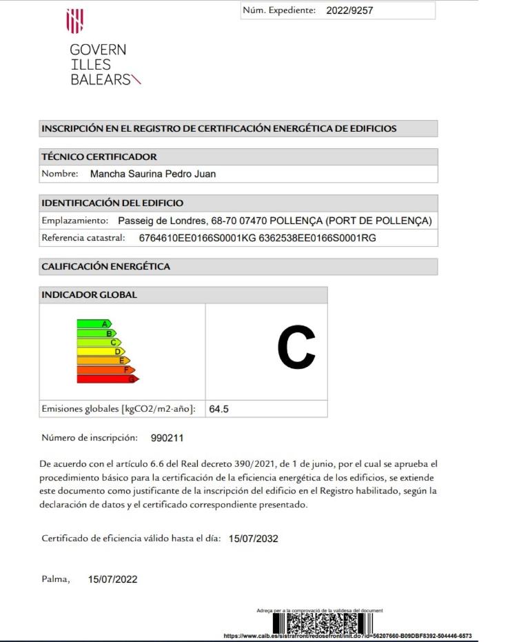 Certificado, premio, señal o documento que está expuesto en Hoposa Uyal