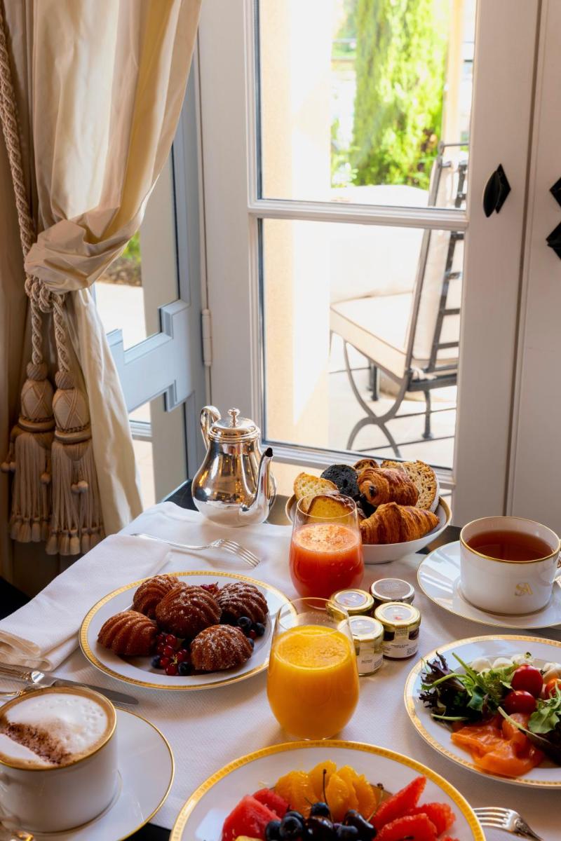 Nourriture dans l'hôtel ou à proximité