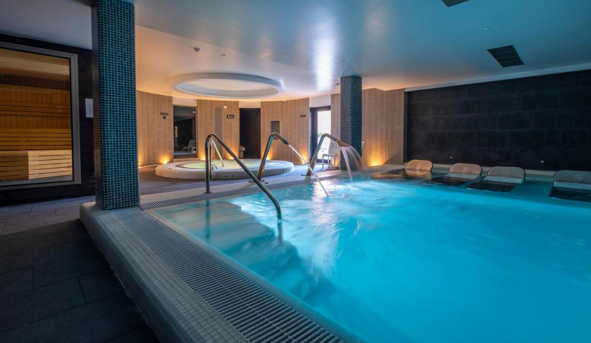 Piscina en o cerca de Rosamar Es Blau 4*s - Adults Only