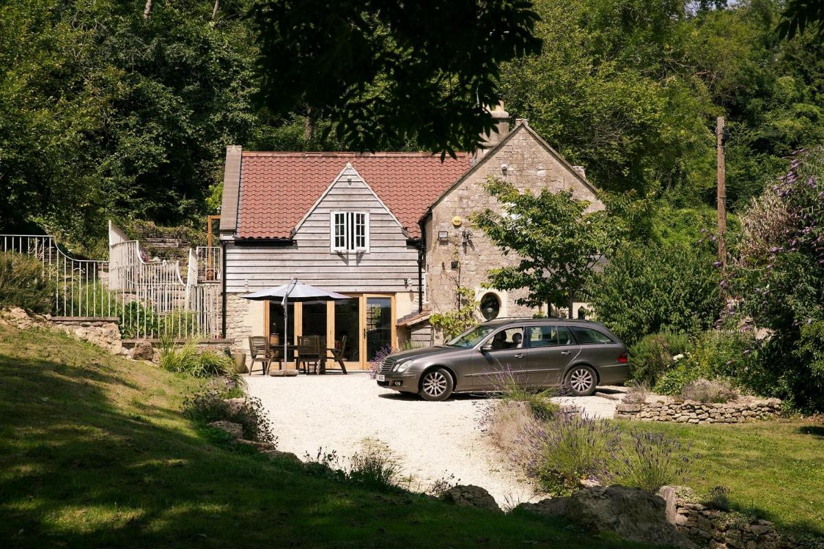 Beautiful cottage near Bath - Housity