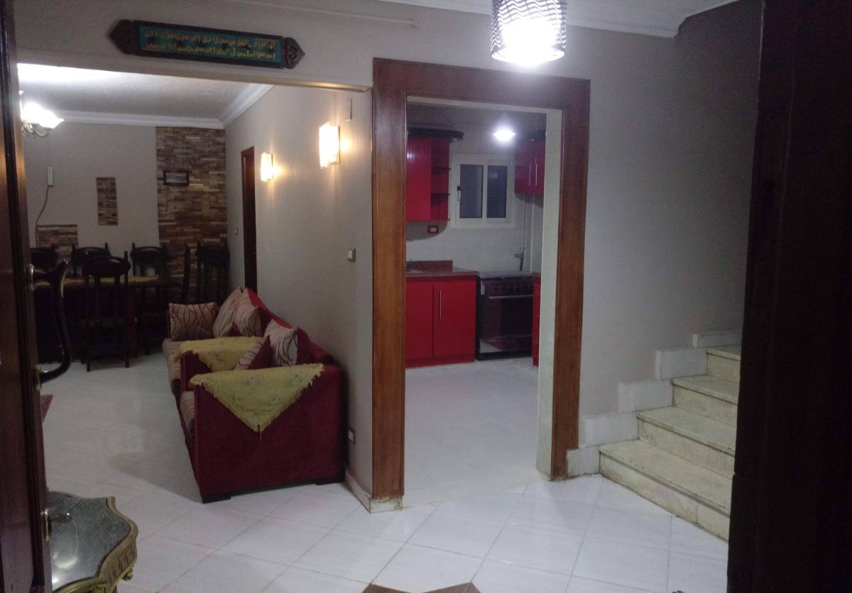 Aziz Apartment - Housity