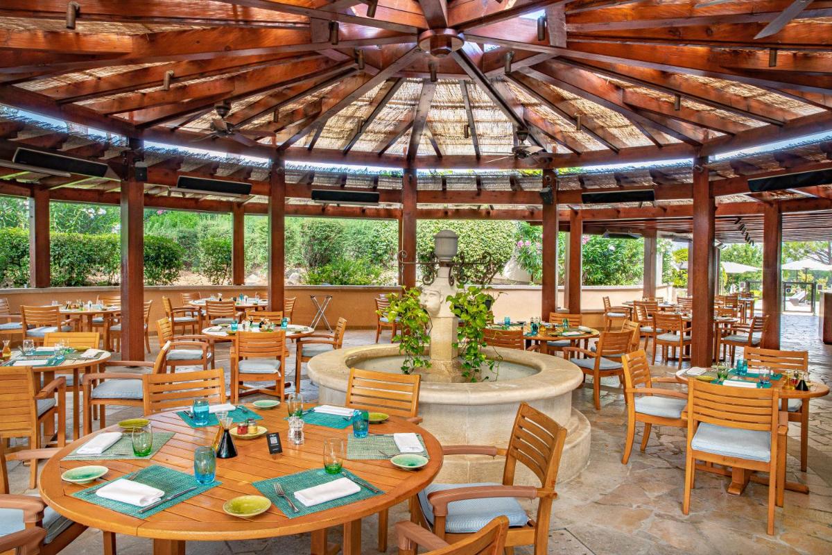 Restaurant ou autre lieu de restauration dans l'établissement Terre Blanche Hotel Spa Golf Resort