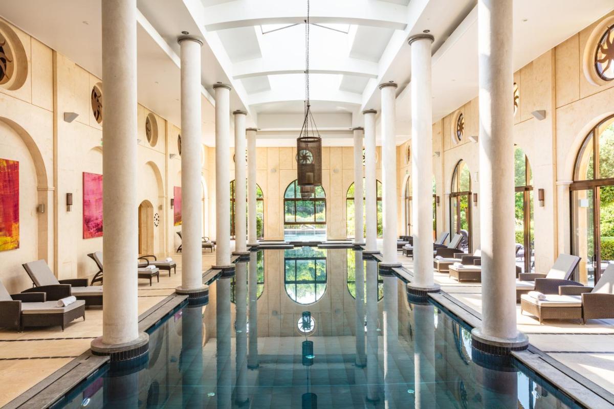 Terre Blanche Hotel Spa Golf Resort - Housity