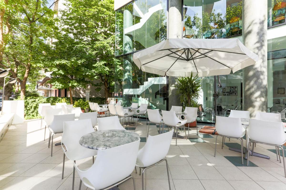 Hotel Ali d'Oro - Housity