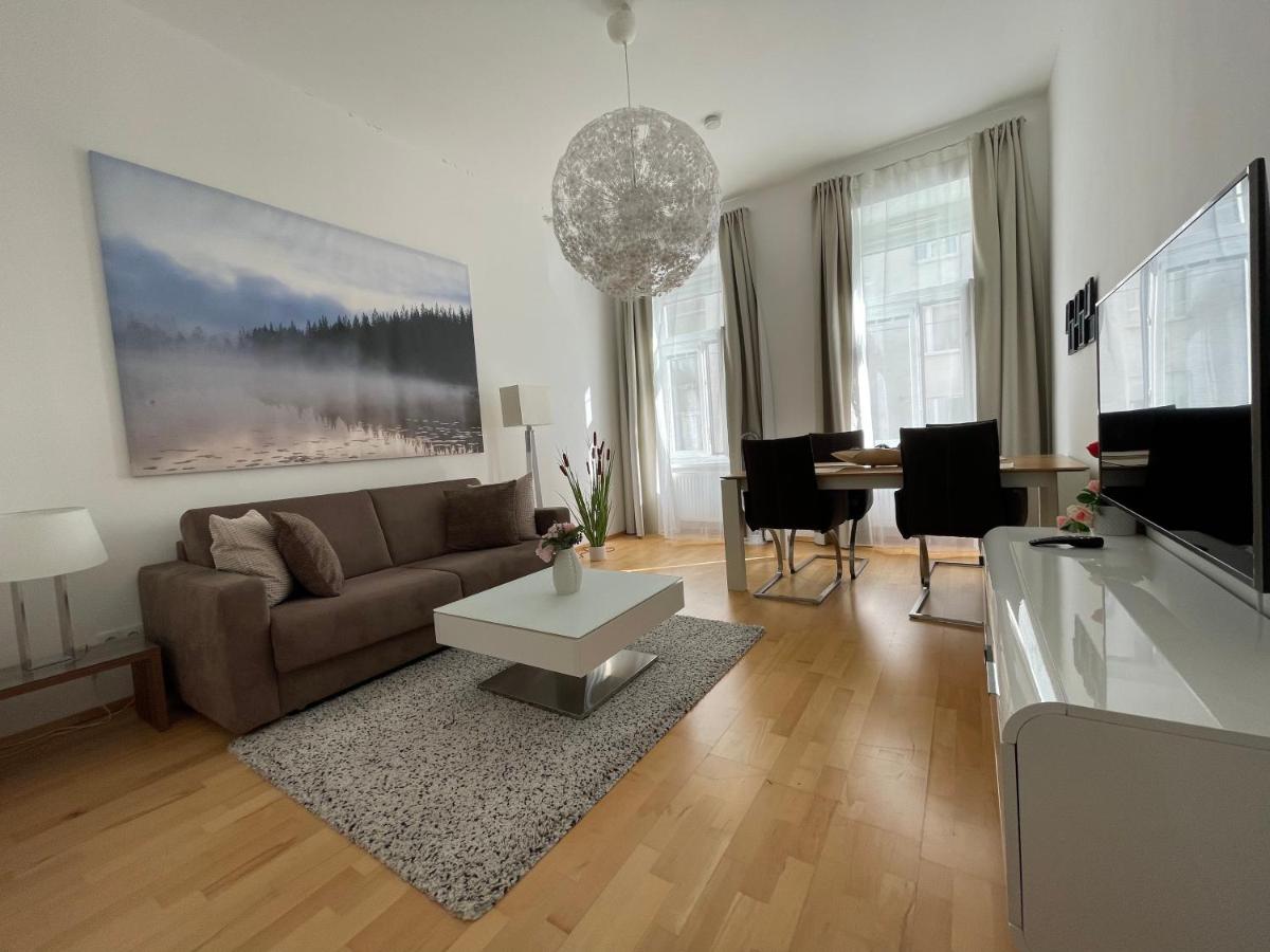 New cozy Apartment, Top location, 12 min to center - Hizvo