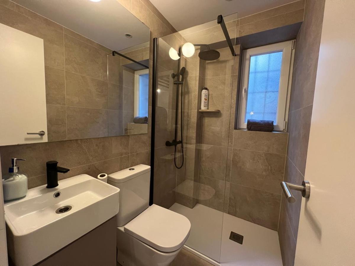 Madrid City Center NEW Design WIFI Apartment - Housity