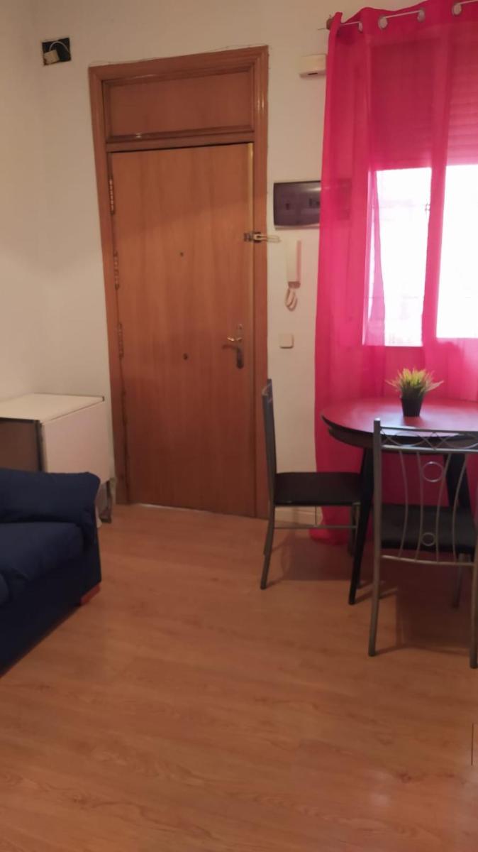 Apartamento en Francos Rodríguez 39, 2º - Housity