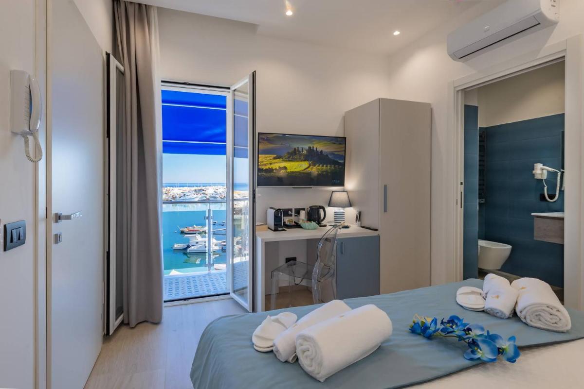 Vittoria Luxury Rooms - Housity