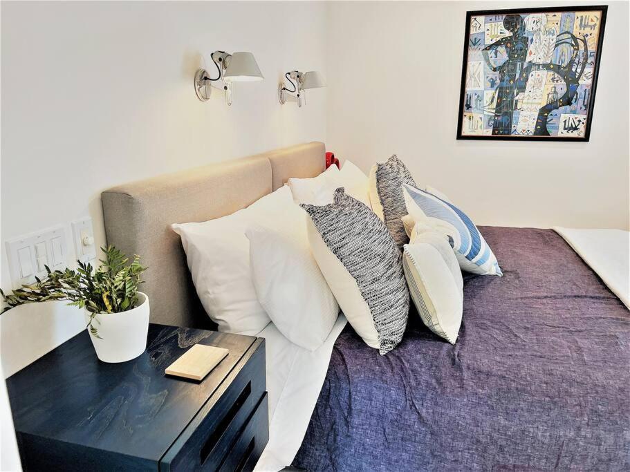 Urban Luxury in Brentwood/Beverly Hills - Housity