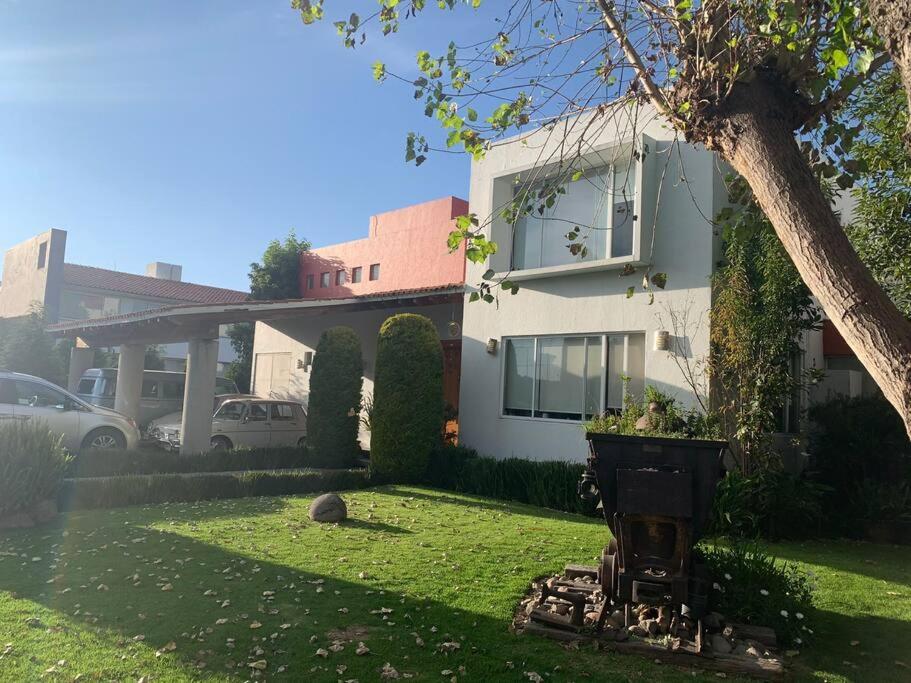 Hermosa Casa en Metepec - Housity