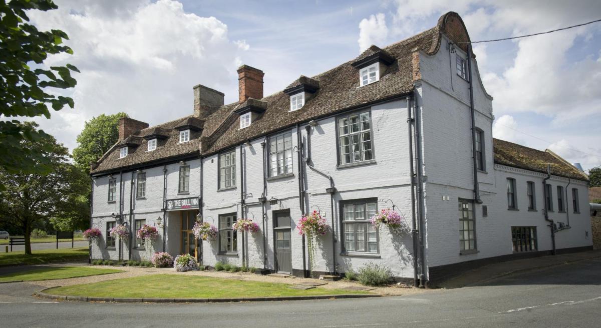 The Bull Inn - Housity
