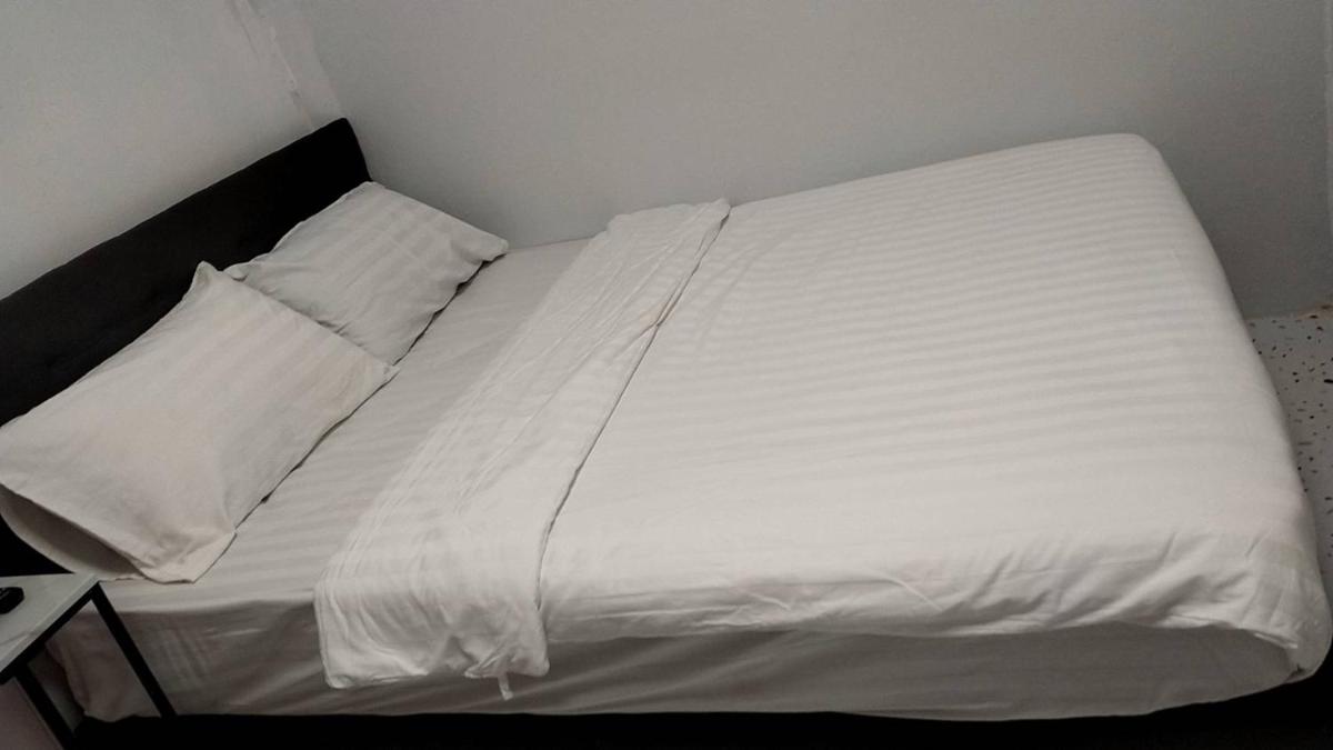 Smile Hostel Nongbuadang - Housity