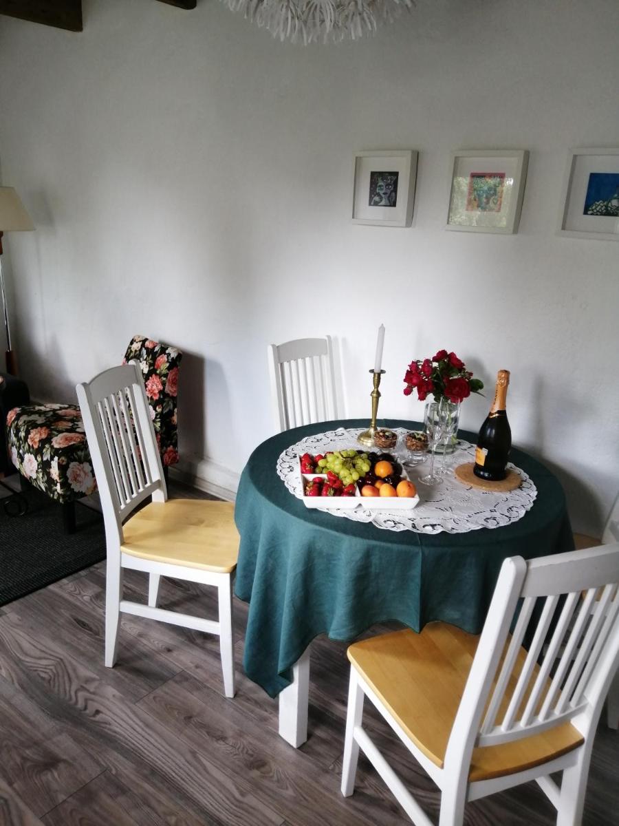 Secret garden house in the center of Sigulda - Housity