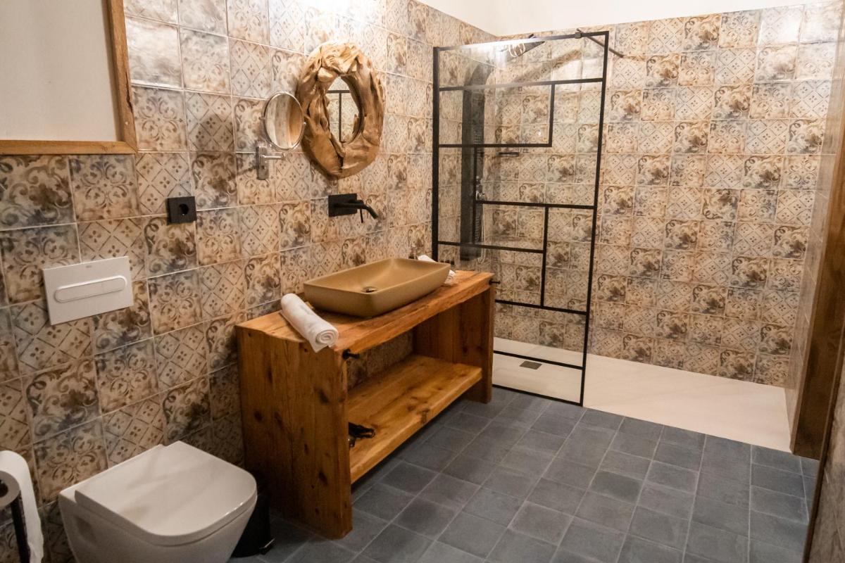Un baño de HOTEL SOMNIFABRIK