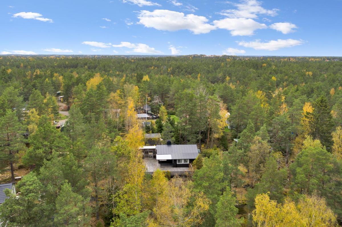 Family Holiday Home in Ingarö - Housity