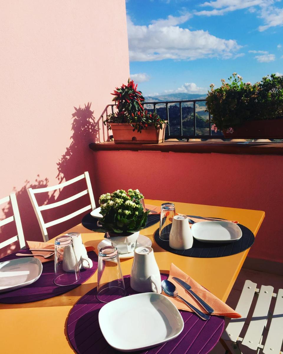 Sicily Rooms Enna - Housity