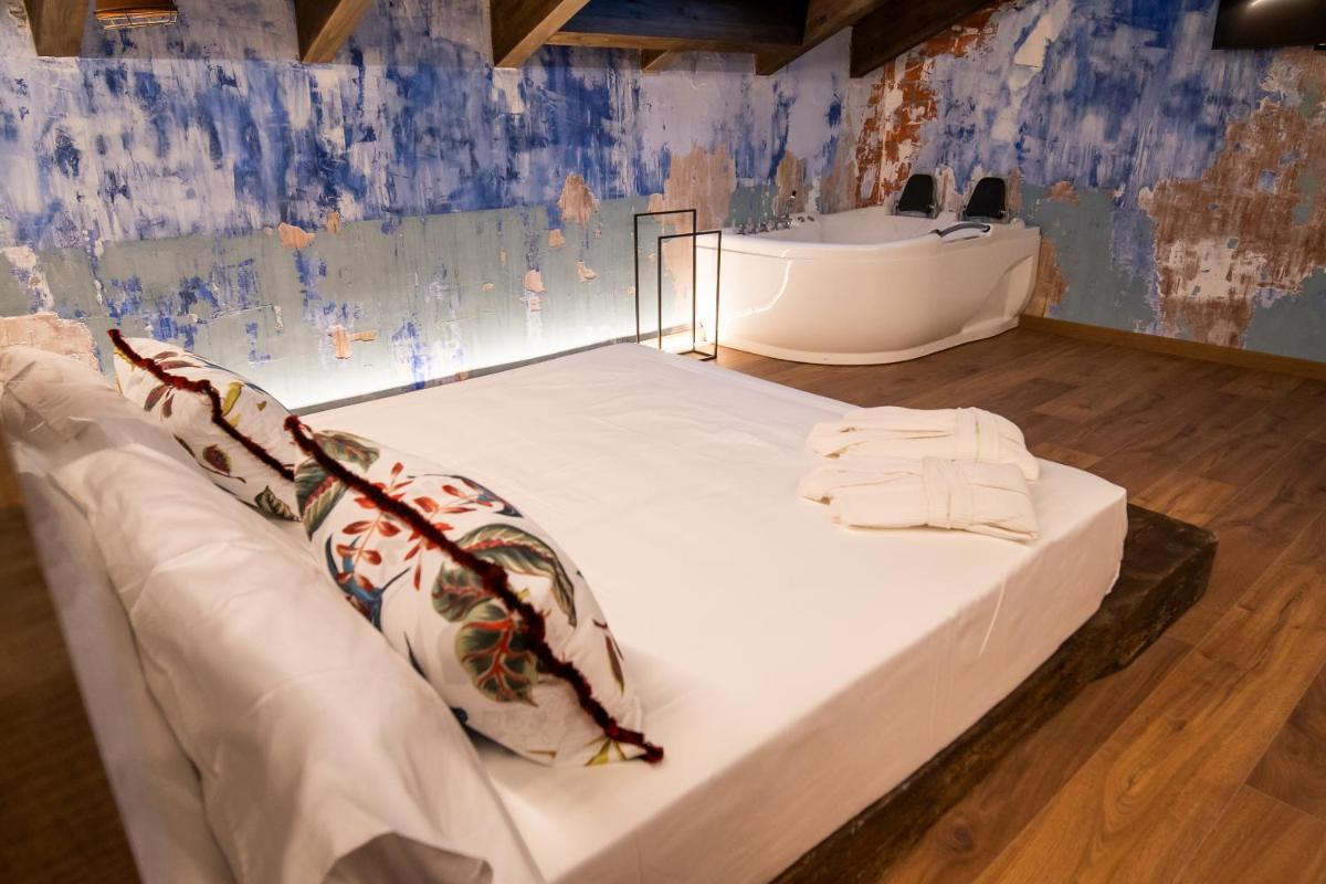Cama o camas de una habitación en HOTEL SOMNIFABRIK