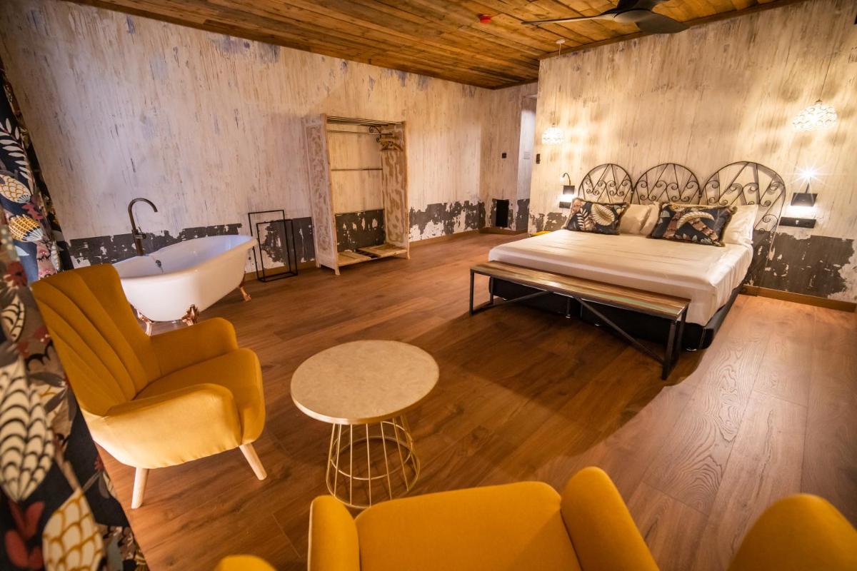 Cama o camas de una habitación en HOTEL SOMNIFABRIK