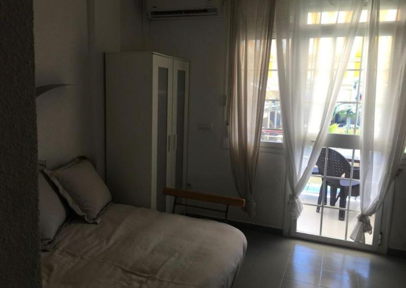 APARTAMENTO EN TARIFA A PIE DE PLAYA - Housity