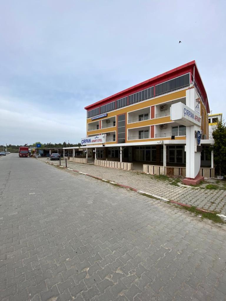 çırpan apart otel - Housity