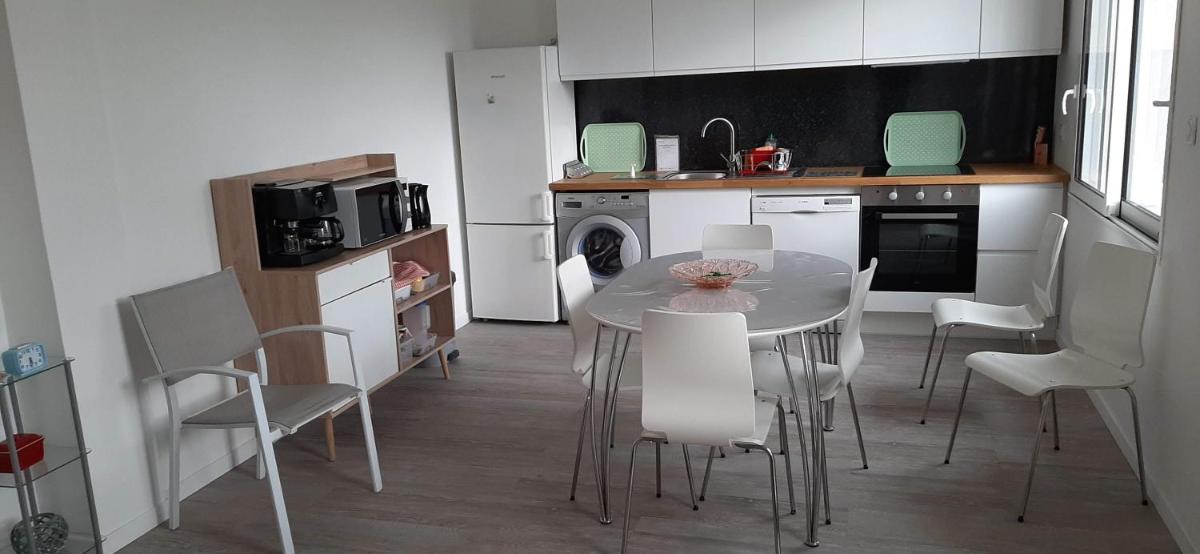 Maison ville agréable - Housity