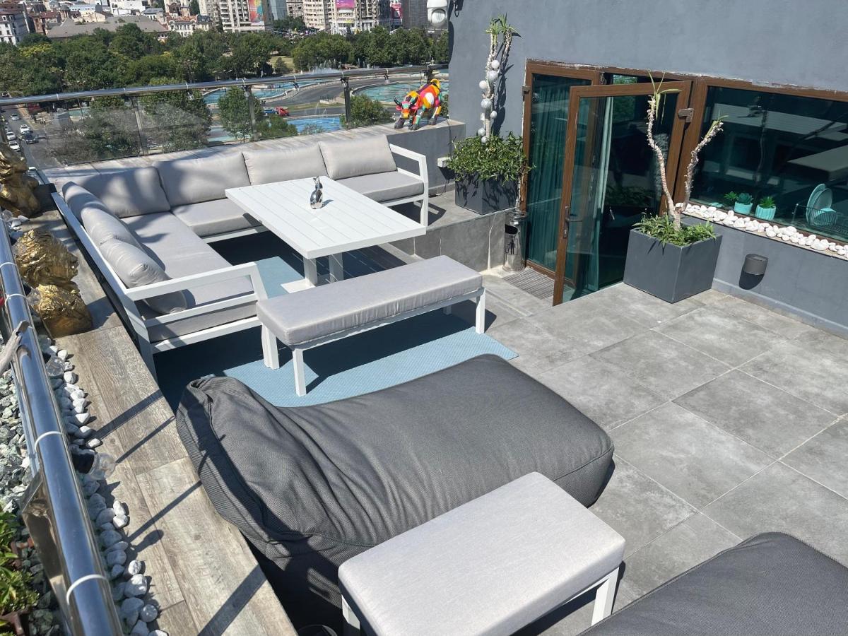 PENTHOUSE COMPLEX 5 Apartments - Housity