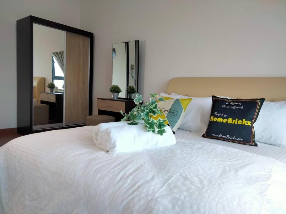 Link 2 Residence Bukit Jalil I HomeBrickz - Housity