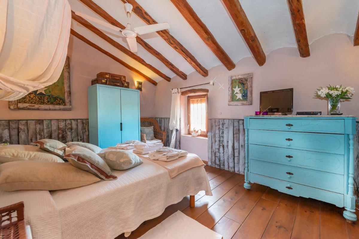 Les Vinyes Alojamiento Rural Boutique & SPA - Housity