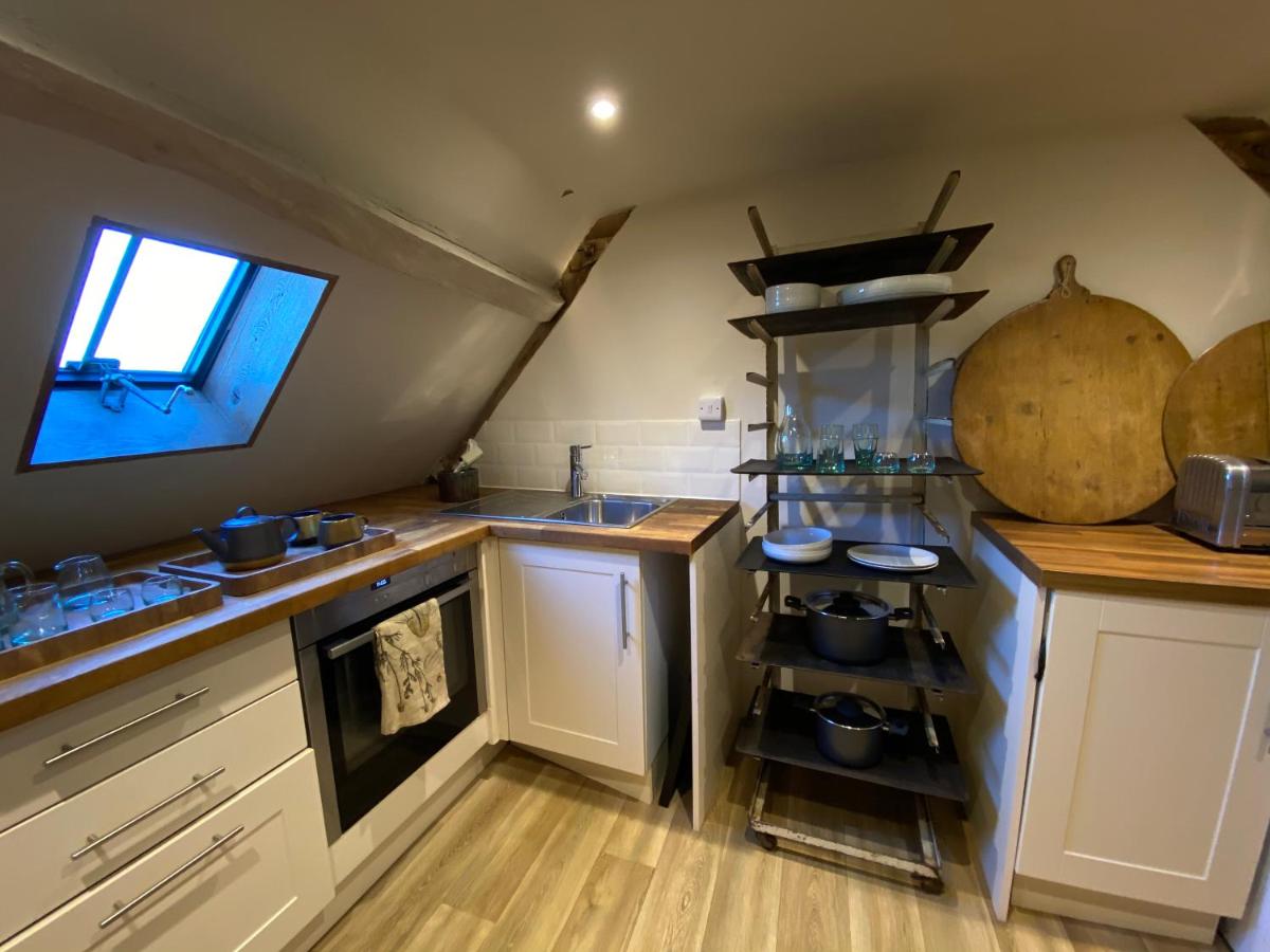 The Hayloft - Housity