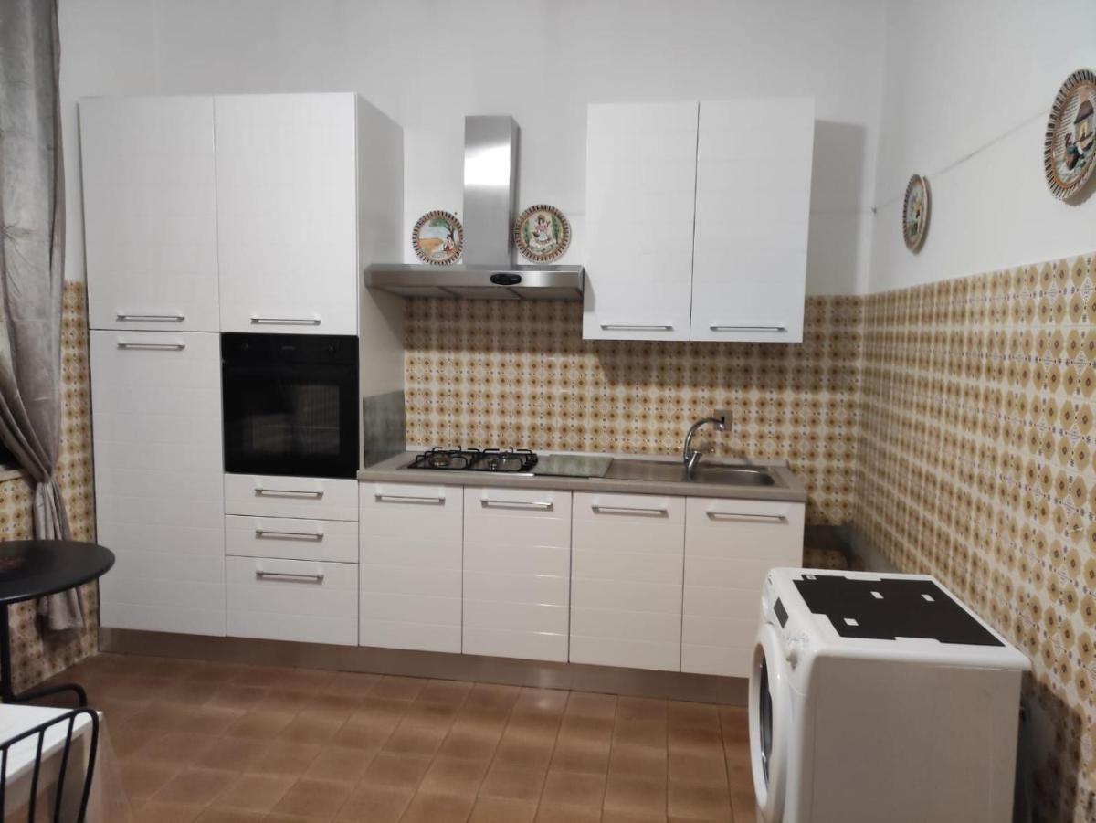 Remarkable 3-Bed House in San Pier Marina - Housity