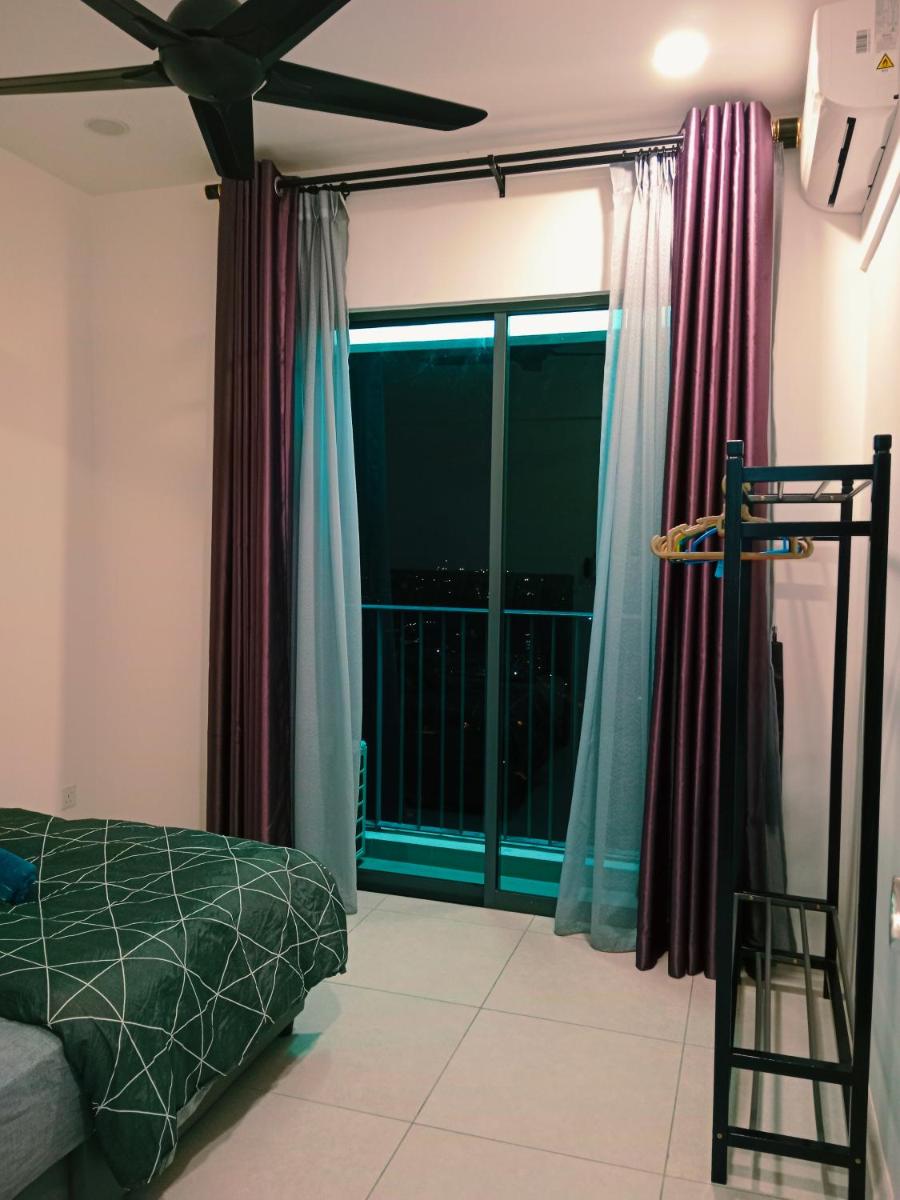 Comfortable18 3R2B 7pax Meritus Perai - Housity