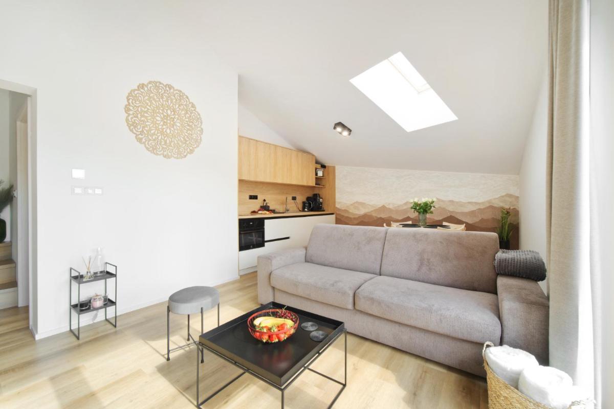 Apartmán v stráni - Housity