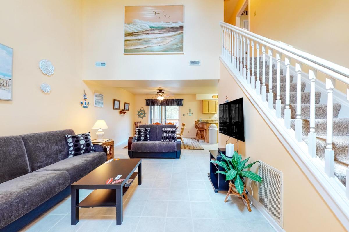 Marlin Cove E4 - Housity