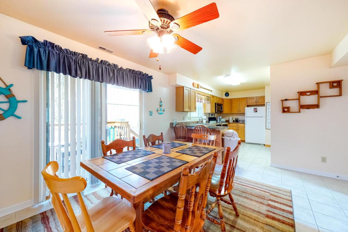 Marlin Cove E4 - Housity