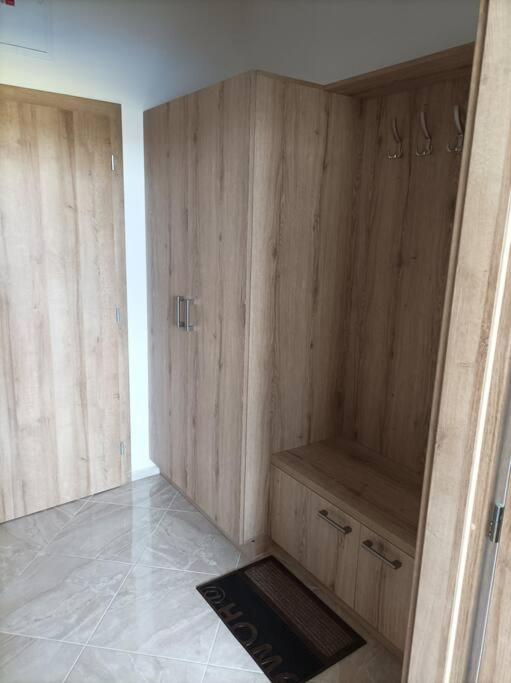 Suitetrails - Štýlový Apartmán Zemplínska